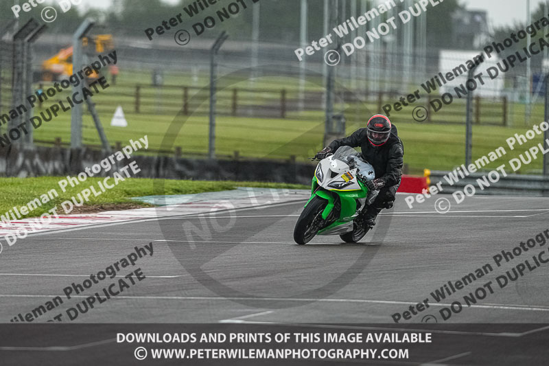 donington no limits trackday;donington park photographs;donington trackday photographs;estoril;event digital images;motorbikes;no limits;no limits trackdays;peter wileman photography;portugal;trackday;trackday digital images;trackday photos